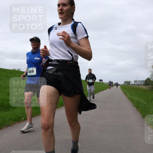04.05.2025 - 8. Wedeler Halbmarathon Yannick Fuchs http://msf.ph/oto/7823038 04.05.2025 11:52:28 Laufen 469, 4 meine-sportfotos.de