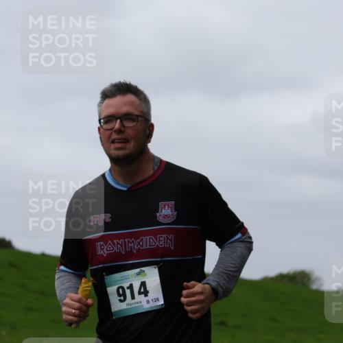 04.05.2025 - 8. Wedeler Halbmarathon Yannick Fuchs http://msf.ph/oto/7823066 04.05.2025 11:30:07 Laufen 6, 914, 126 meine-sportfotos.de