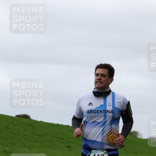 04.05.2025 - 8. Wedeler Halbmarathon Yannick Fuchs http://msf.ph/oto/7823078 04.05.2025 12:16:16 Laufen 442 meine-sportfotos.de