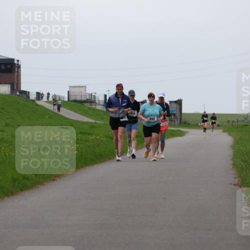 04.05.2025 - 8. Wedeler Halbmarathon Yannick Fuchs http://msf.ph/oto/7823102 04.05.2025 12:16:20 Laufen 56, 7516, 698 meine-sportfotos.de