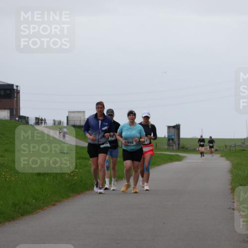 04.05.2025 - 8. Wedeler Halbmarathon Yannick Fuchs http://msf.ph/oto/7823122 04.05.2025 12:16:25 Laufen 698 meine-sportfotos.de