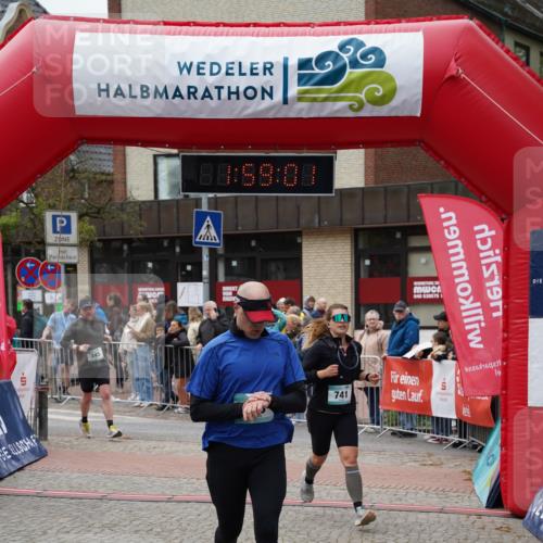 04.05.2025 - 8. Wedeler Halbmarathon Felixshl http://msf.ph/oto/7823201 04.05.2025 11:58:59 Ziel 345, 470, 741 meine-sportfotos.de