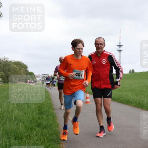 04.05.2025 - 8. Wedeler Halbmarathon Yannick Fuchs http://msf.ph/oto/7823206 04.05.2025 11:11:04 Laufen 788, 481 meine-sportfotos.de