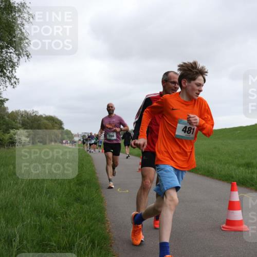 04.05.2025 - 8. Wedeler Halbmarathon Yannick Fuchs http://msf.ph/oto/7823221 04.05.2025 11:11:04 Laufen 788, 481 meine-sportfotos.de