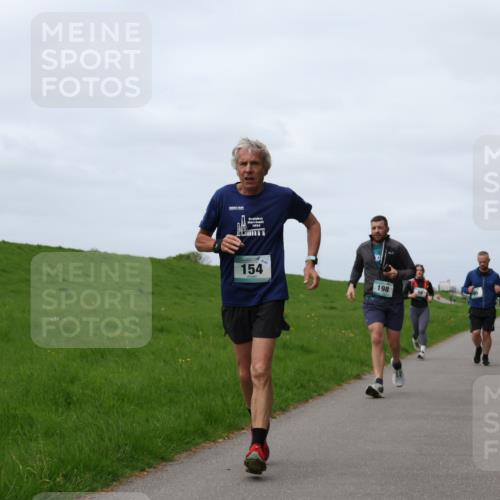 04.05.2025 - 8. Wedeler Halbmarathon Yannick Fuchs http://msf.ph/oto/7823263 04.05.2025 11:52:39 Laufen 1000, 154, 198 meine-sportfotos.de