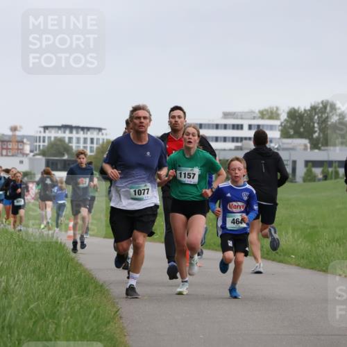 04.05.2025 - 8. Wedeler Halbmarathon Yannick Fuchs http://msf.ph/oto/7823301 04.05.2025 11:11:07 Laufen 1077, 1157, 464 meine-sportfotos.de