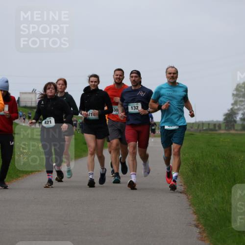 04.05.2025 - 8. Wedeler Halbmarathon Yannick Fuchs http://msf.ph/oto/7823316 04.05.2025 11:30:22 Laufen 156, 421, 30, 132 meine-sportfotos.de