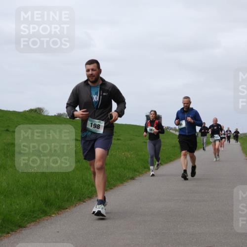04.05.2025 - 8. Wedeler Halbmarathon Yannick Fuchs http://msf.ph/oto/7823319 04.05.2025 11:52:41 Laufen 198, 59 meine-sportfotos.de