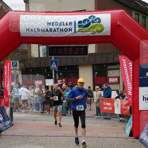 04.05.2025 - 8. Wedeler Halbmarathon Felixshl http://msf.ph/oto/7823362 04.05.2025 11:59:25 Ziel 140, 216 meine-sportfotos.de