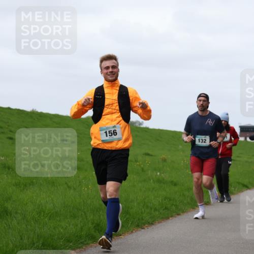 04.05.2025 - 8. Wedeler Halbmarathon Yannick Fuchs http://msf.ph/oto/7823380 04.05.2025 11:30:28 Laufen 156, 132, 421 meine-sportfotos.de