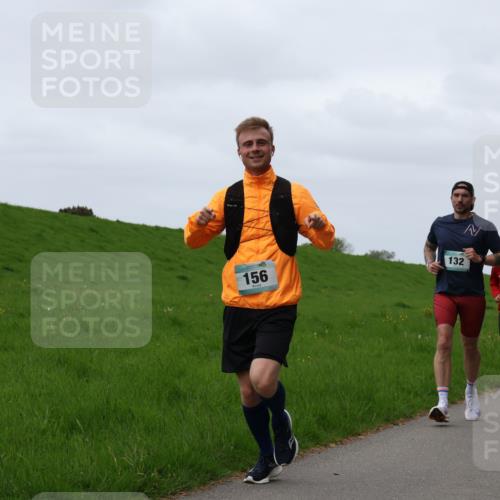 04.05.2025 - 8. Wedeler Halbmarathon Yannick Fuchs http://msf.ph/oto/7823403 04.05.2025 11:30:28 Laufen 156, 132, 511, 421 meine-sportfotos.de