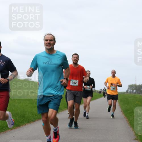 04.05.2025 - 8. Wedeler Halbmarathon Yannick Fuchs http://msf.ph/oto/7823456 04.05.2025 11:30:30 Laufen 132, 302, 706 meine-sportfotos.de