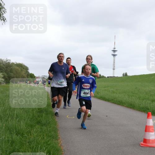 04.05.2025 - 8. Wedeler Halbmarathon Yannick Fuchs http://msf.ph/oto/7823461 04.05.2025 11:11:13 Laufen 1077, 464 meine-sportfotos.de