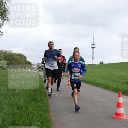 04.05.2025 - 8. Wedeler Halbmarathon Yannick Fuchs http://msf.ph/oto/7823476 04.05.2025 11:11:13 Laufen 1077, 464 meine-sportfotos.de