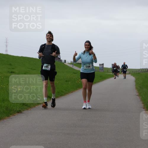 04.05.2025 - 8. Wedeler Halbmarathon Yannick Fuchs http://msf.ph/oto/7823487 04.05.2025 12:18:51 Laufen 144, 145 meine-sportfotos.de