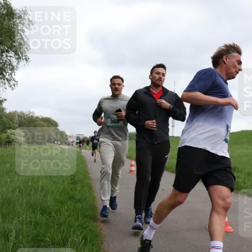 04.05.2025 - 8. Wedeler Halbmarathon Yannick Fuchs http://msf.ph/oto/7823512 04.05.2025 11:11:15 Laufen 368 meine-sportfotos.de