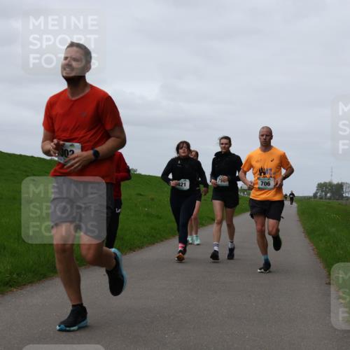 04.05.2025 - 8. Wedeler Halbmarathon Yannick Fuchs http://msf.ph/oto/7823513 04.05.2025 11:30:31 Laufen 302, 421, 706 meine-sportfotos.de