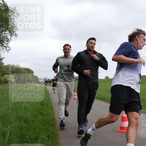 04.05.2025 - 8. Wedeler Halbmarathon Yannick Fuchs http://msf.ph/oto/7823518 04.05.2025 11:11:15 Laufen 368 meine-sportfotos.de