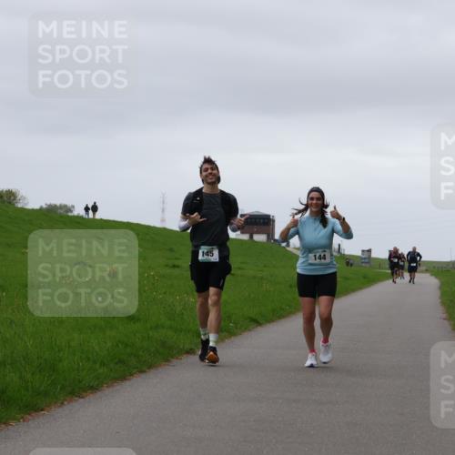 04.05.2025 - 8. Wedeler Halbmarathon Yannick Fuchs http://msf.ph/oto/7823527 04.05.2025 12:18:53 Laufen 145, 144 meine-sportfotos.de