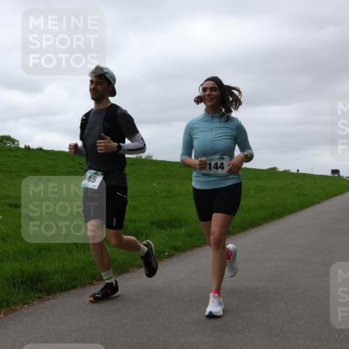 04.05.2025 - 8. Wedeler Halbmarathon Yannick Fuchs http://msf.ph/oto/7823586 04.05.2025 12:18:59 Laufen 145, 89, 144 meine-sportfotos.de
