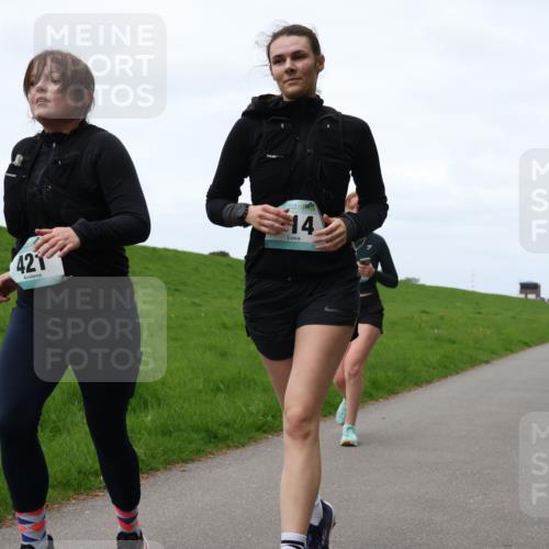 04.05.2025 - 8. Wedeler Halbmarathon Yannick Fuchs http://msf.ph/oto/7823614 04.05.2025 11:30:35 Laufen 421, 14 meine-sportfotos.de