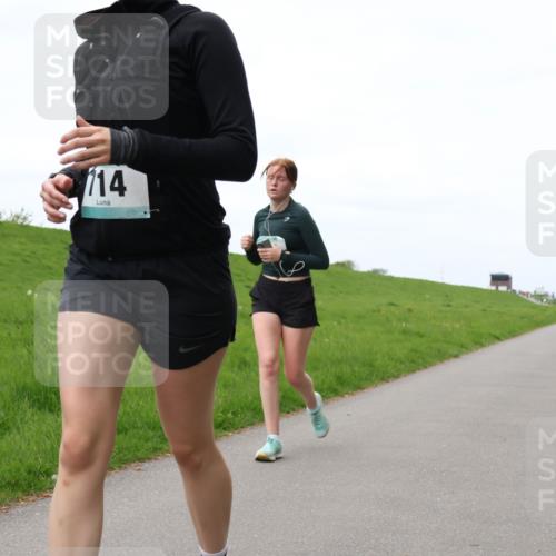 04.05.2025 - 8. Wedeler Halbmarathon Yannick Fuchs http://msf.ph/oto/7823630 04.05.2025 11:30:35 Laufen 114 meine-sportfotos.de