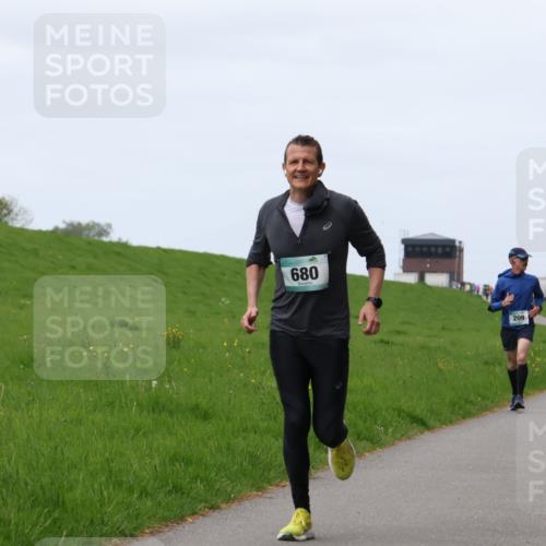 04.05.2025 - 8. Wedeler Halbmarathon Yannick Fuchs http://msf.ph/oto/7823677 04.05.2025 11:30:45 Laufen 680, 209, 157 meine-sportfotos.de