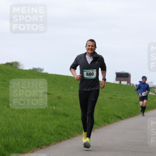 04.05.2025 - 8. Wedeler Halbmarathon Yannick Fuchs http://msf.ph/oto/7823687 04.05.2025 11:30:45 Laufen 680, 20, 157 meine-sportfotos.de
