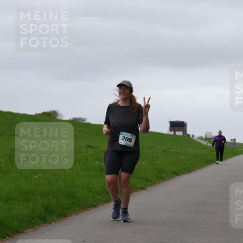 04.05.2025 - 8. Wedeler Halbmarathon Yannick Fuchs http://msf.ph/oto/7823734 04.05.2025 12:19:38 Laufen 206 meine-sportfotos.de