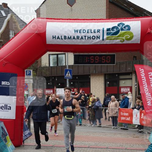 04.05.2025 - 8. Wedeler Halbmarathon Felixshl http://msf.ph/oto/7823751 04.05.2025 11:59:48 Ziel 90, 126, 536, 572, 573 meine-sportfotos.de