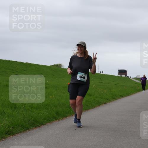 04.05.2025 - 8. Wedeler Halbmarathon Yannick Fuchs http://msf.ph/oto/7823760 04.05.2025 12:19:38 Laufen 206 meine-sportfotos.de