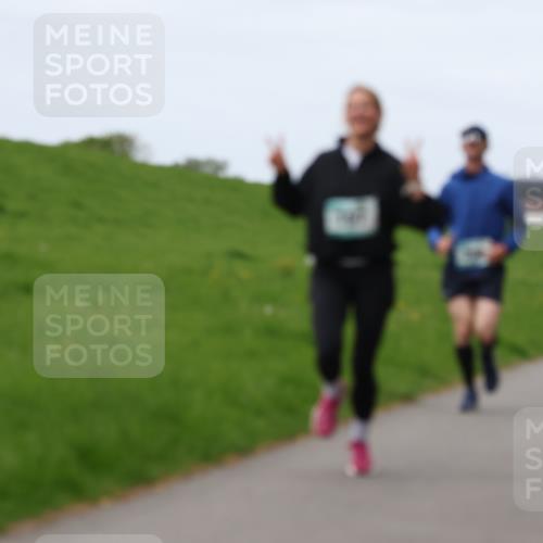 04.05.2025 - 8. Wedeler Halbmarathon Yannick Fuchs http://msf.ph/oto/7823843 04.05.2025 11:30:50 Laufen  meine-sportfotos.de