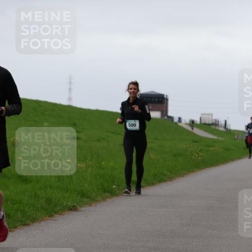 04.05.2025 - 8. Wedeler Halbmarathon Yannick Fuchs http://msf.ph/oto/7823858 04.05.2025 12:20:30 Laufen 499, 500 meine-sportfotos.de