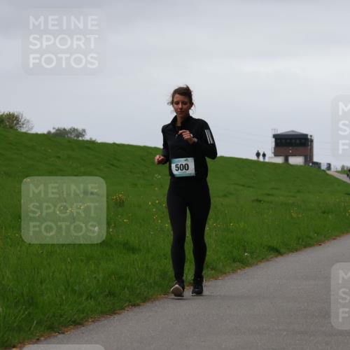 04.05.2025 - 8. Wedeler Halbmarathon Yannick Fuchs http://msf.ph/oto/7823878 04.05.2025 12:20:34 Laufen 500 meine-sportfotos.de