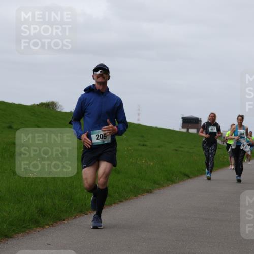 04.05.2025 - 8. Wedeler Halbmarathon Yannick Fuchs http://msf.ph/oto/7823922 04.05.2025 11:30:53 Laufen 209, 497, 501 meine-sportfotos.de