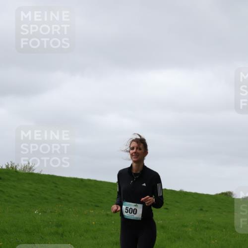 04.05.2025 - 8. Wedeler Halbmarathon Yannick Fuchs http://msf.ph/oto/7823939 04.05.2025 12:20:39 Laufen 500 meine-sportfotos.de