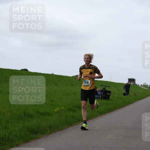 04.05.2025 - 8. Wedeler Halbmarathon Yannick Fuchs http://msf.ph/oto/7823945 04.05.2025 11:11:32 Laufen 578 meine-sportfotos.de