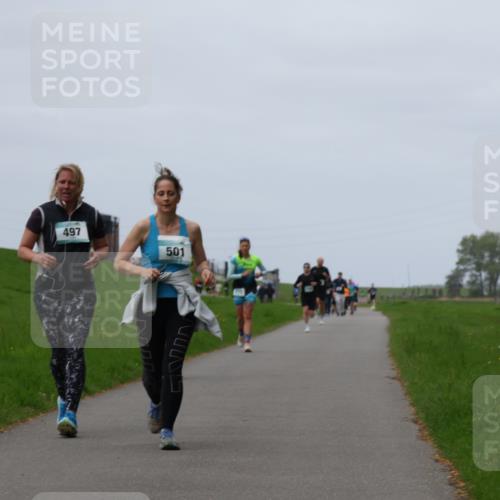 04.05.2025 - 8. Wedeler Halbmarathon Yannick Fuchs http://msf.ph/oto/7823976 04.05.2025 11:30:56 Laufen 497, 501 meine-sportfotos.de