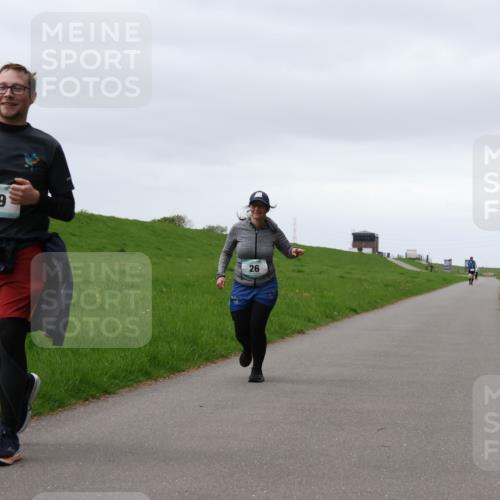 04.05.2025 - 8. Wedeler Halbmarathon Yannick Fuchs http://msf.ph/oto/7824000 04.05.2025 12:21:00 Laufen 29, 26 meine-sportfotos.de