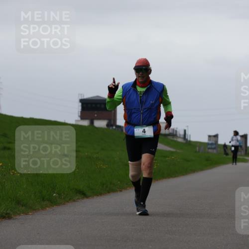 04.05.2025 - 8. Wedeler Halbmarathon Yannick Fuchs http://msf.ph/oto/7824097 04.05.2025 12:21:27 Laufen 4 meine-sportfotos.de