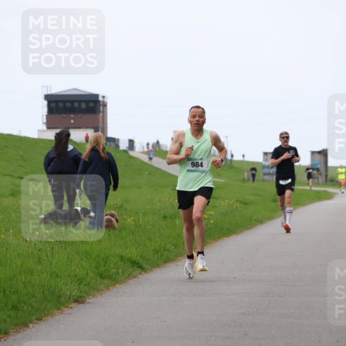 04.05.2025 - 8. Wedeler Halbmarathon Yannick Fuchs http://msf.ph/oto/7824105 04.05.2025 11:11:37 Laufen 984, 187 meine-sportfotos.de