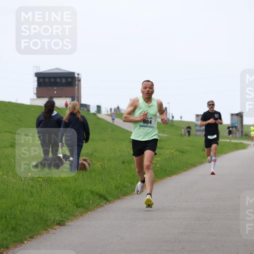 04.05.2025 - 8. Wedeler Halbmarathon Yannick Fuchs http://msf.ph/oto/7824109 04.05.2025 11:11:37 Laufen 984, 1874 meine-sportfotos.de