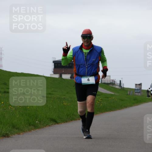 04.05.2025 - 8. Wedeler Halbmarathon Yannick Fuchs http://msf.ph/oto/7824124 04.05.2025 12:21:28 Laufen 4 meine-sportfotos.de