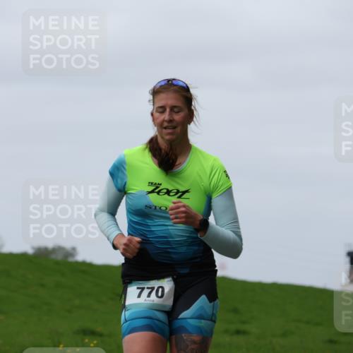 04.05.2025 - 8. Wedeler Halbmarathon Yannick Fuchs http://msf.ph/oto/7824149 04.05.2025 11:31:10 Laufen 770 meine-sportfotos.de