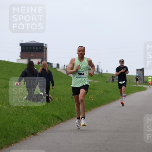 04.05.2025 - 8. Wedeler Halbmarathon Yannick Fuchs http://msf.ph/oto/7824155 04.05.2025 11:11:38 Laufen 984, 187 meine-sportfotos.de