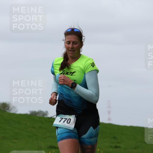 04.05.2025 - 8. Wedeler Halbmarathon Yannick Fuchs http://msf.ph/oto/7824160 04.05.2025 11:31:10 Laufen 770 meine-sportfotos.de