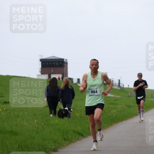 04.05.2025 - 8. Wedeler Halbmarathon Yannick Fuchs http://msf.ph/oto/7824168 04.05.2025 11:11:38 Laufen 984, 187 meine-sportfotos.de