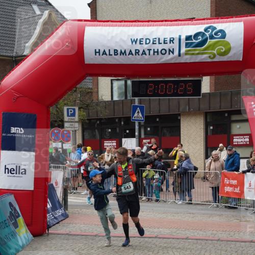 04.05.2025 - 8. Wedeler Halbmarathon Felixshl http://msf.ph/oto/7824183 04.05.2025 12:00:22 Ziel 543 meine-sportfotos.de