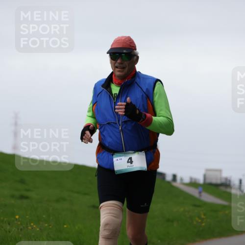 04.05.2025 - 8. Wedeler Halbmarathon Yannick Fuchs http://msf.ph/oto/7824193 04.05.2025 12:21:30 Laufen 18, 4 meine-sportfotos.de