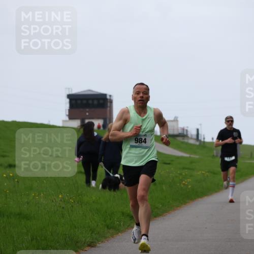 04.05.2025 - 8. Wedeler Halbmarathon Yannick Fuchs http://msf.ph/oto/7824194 04.05.2025 11:11:39 Laufen 984 meine-sportfotos.de